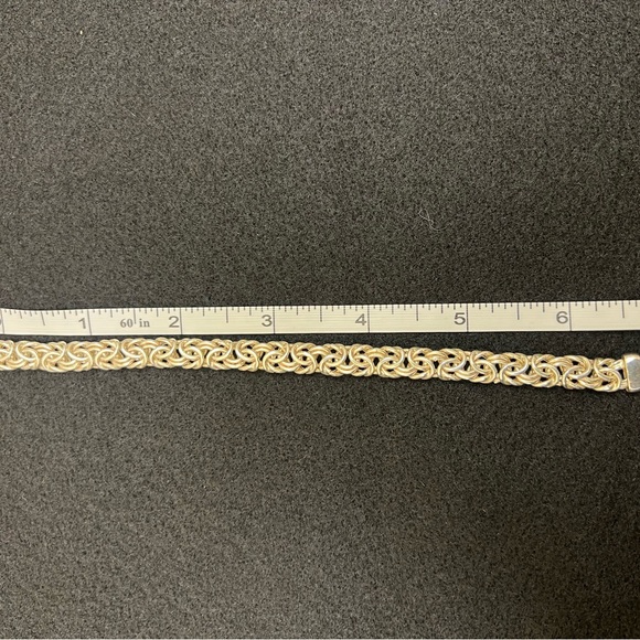 Sterling silver 925 lirm bracelet byzantine EXCELLENT CONDITION! Beautiful piece - Picture 4 of 4